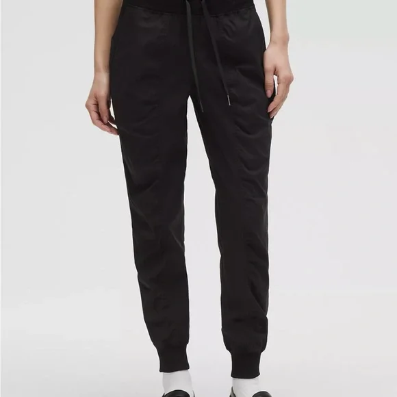 Lululemon Dance Studio Mid-Rise Jogger
Full Length Sz 2 - Picture 1 of 10
